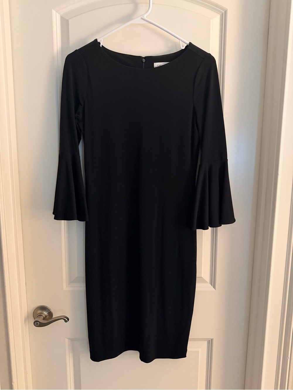 Calvin Klein Black Long-Sleeve Bell-Sleeve Sheath Dress